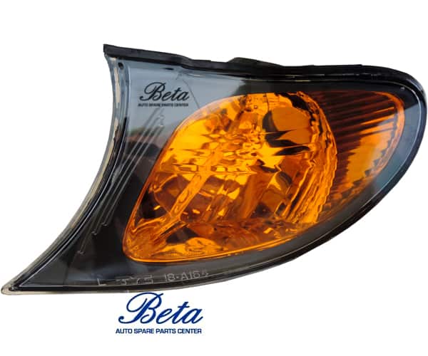 Left Side Corner Lamp -Black and Yellow for BMW 3 Series E46 LCI 2002-2004 models, Part Number 7165847 Left Side Corner Lamp -Black and Yellow for BMW 3 Series E46 LCI 2002-2004 models, Part Number 7165847
